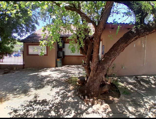 328M² OFFICE FOR SALE IN BO-DORP